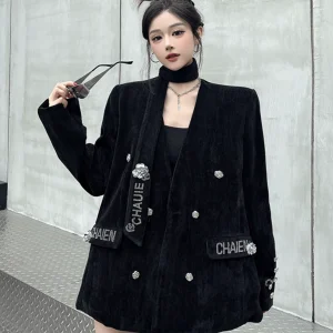 Light luxury hot diamond shiny chenille suit jacket for women autumn and winter design, loose and cotton casual suit trend