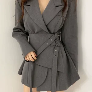 Design sense niche belt irregular suit dress women 2024 spring new pure lust style long-sleeved short skirt